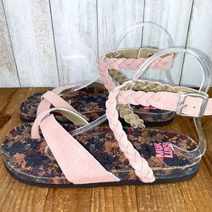 Muk Luks Womens Sandals